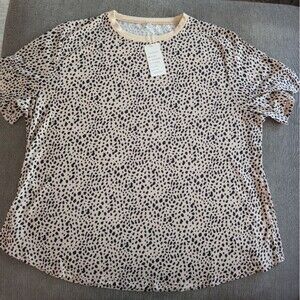 Black and Cream Women's Top 4X - See Sizing note  NWT Short Sleeve